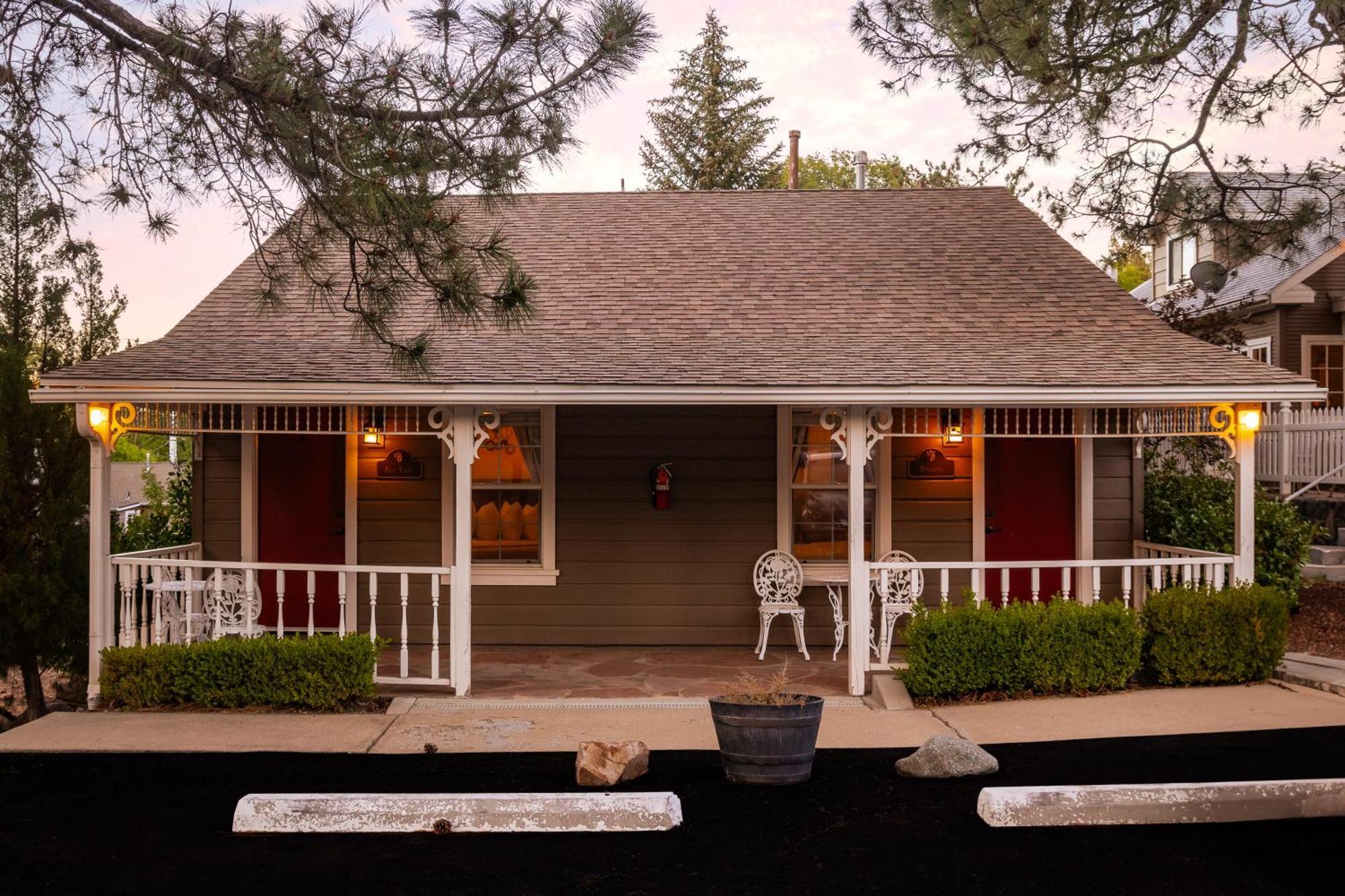 Prescott Pines Inn エクステリア 写真