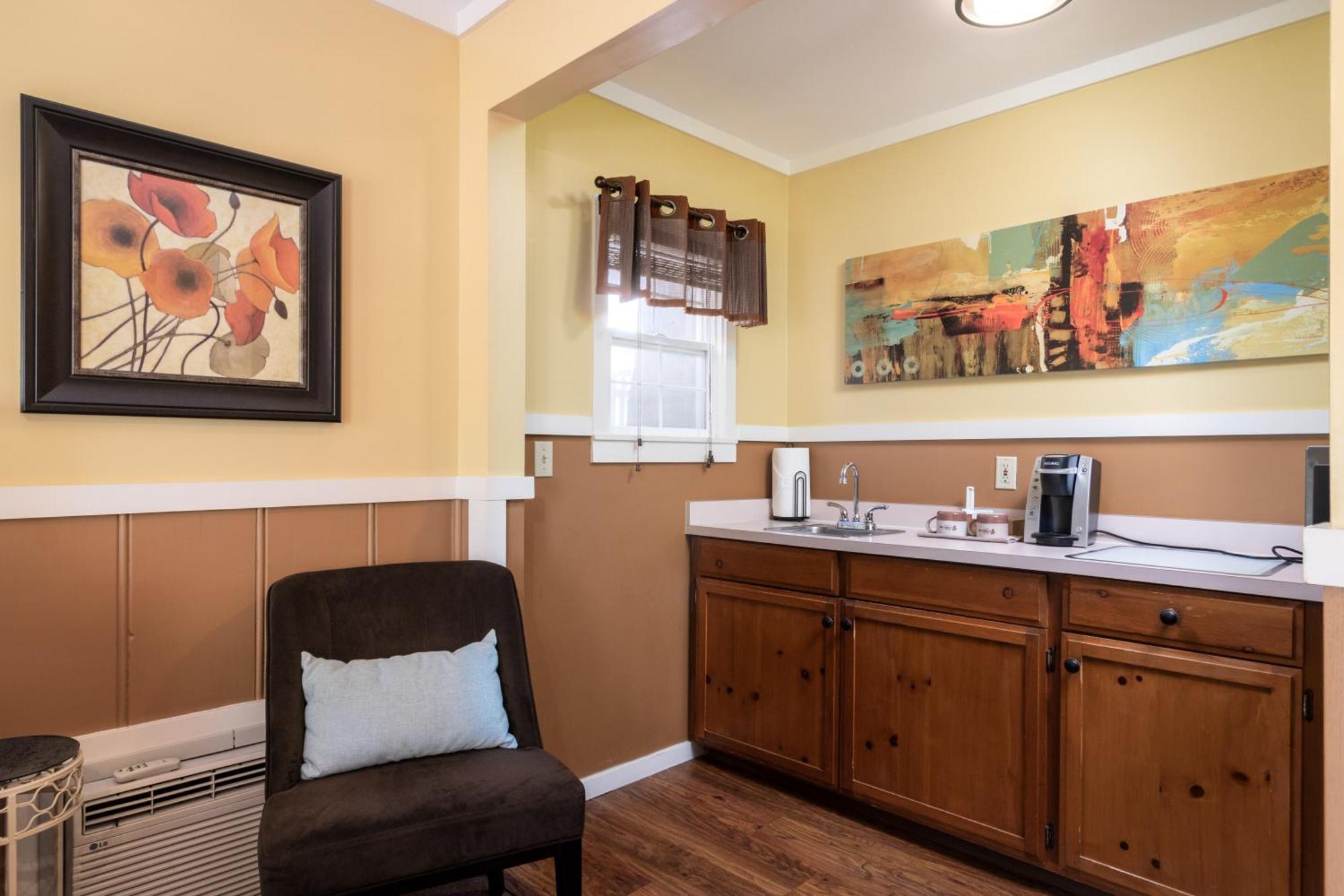 Prescott Pines Inn エクステリア 写真