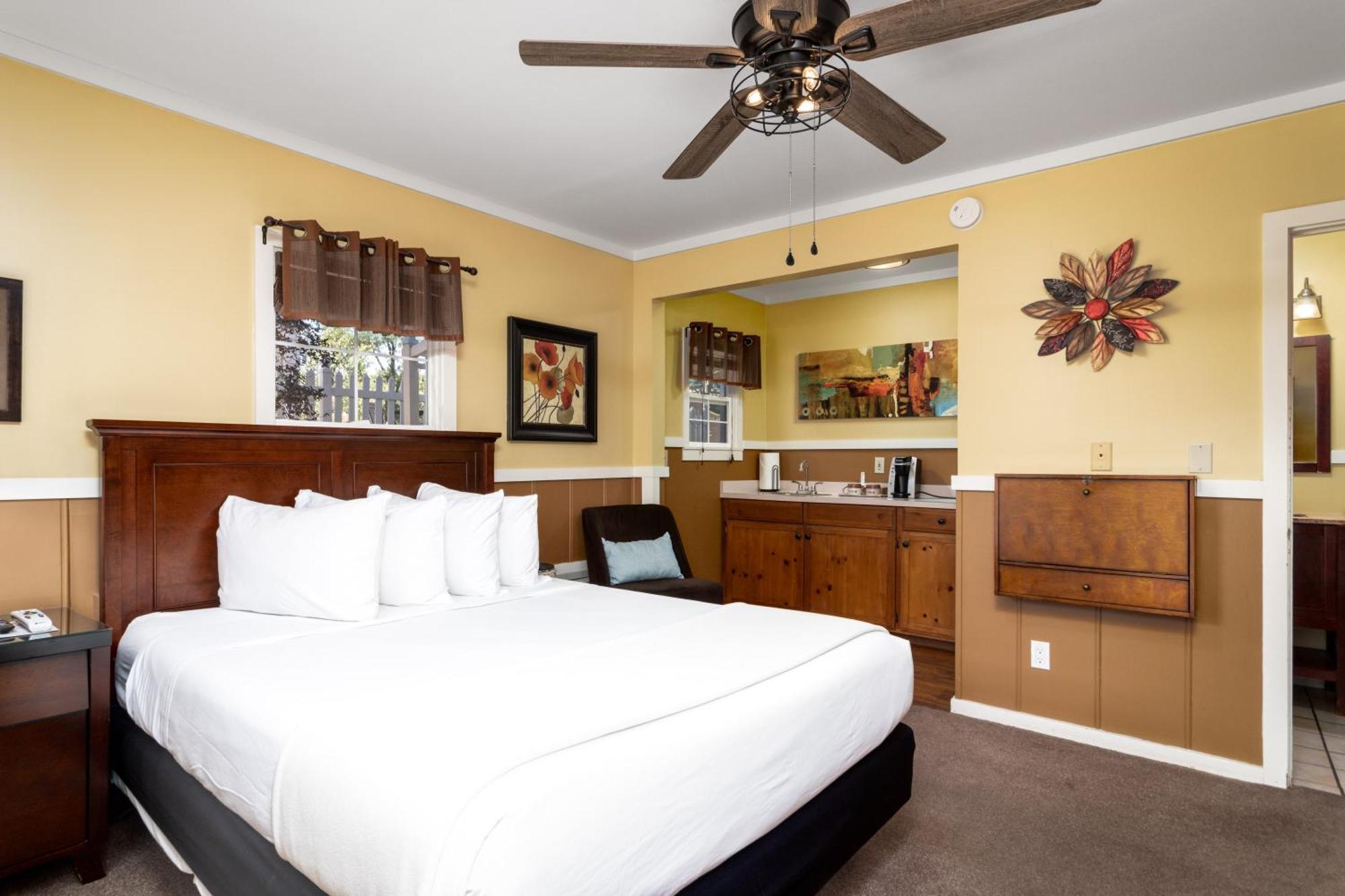 Prescott Pines Inn エクステリア 写真