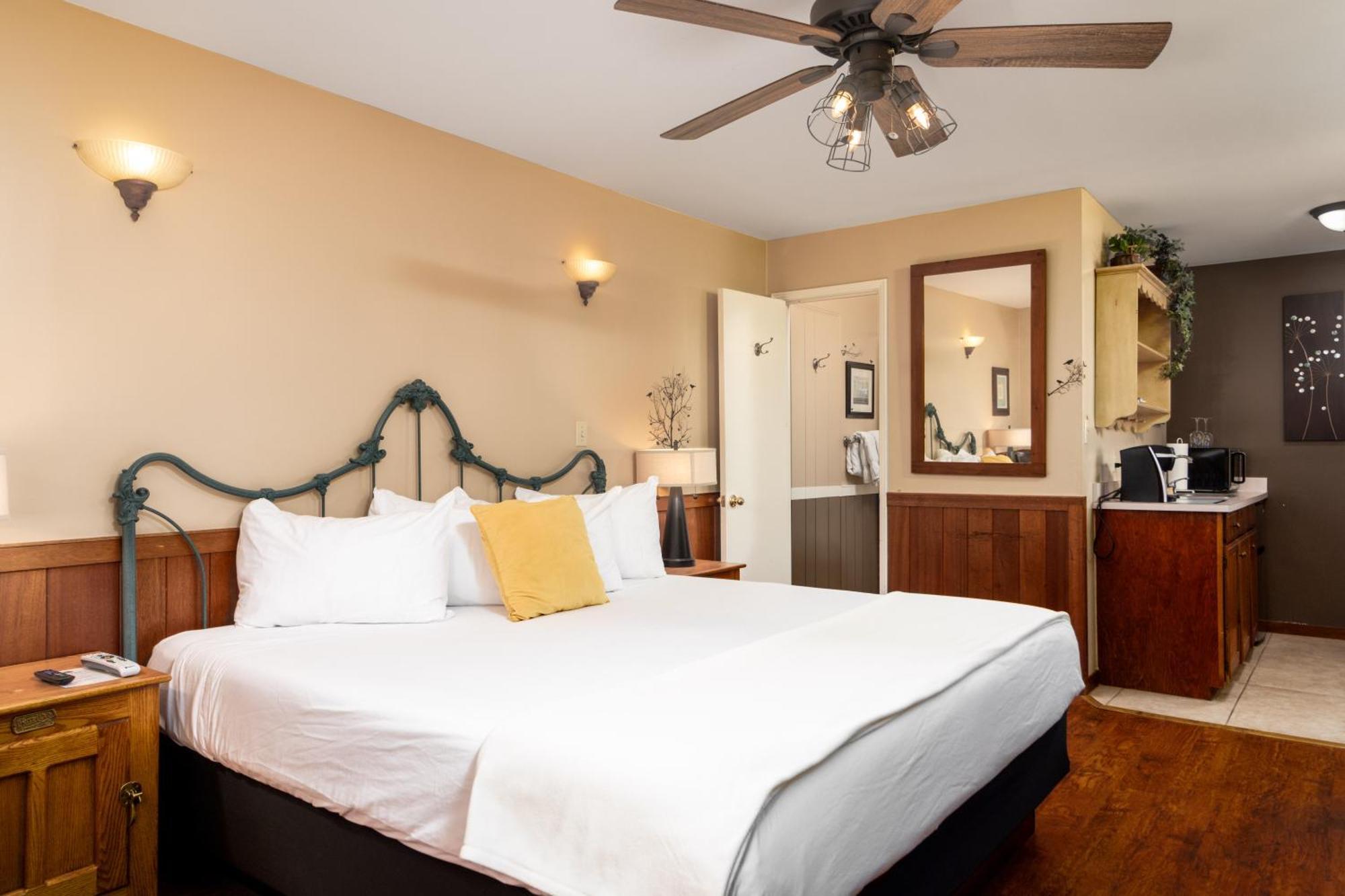 Prescott Pines Inn エクステリア 写真