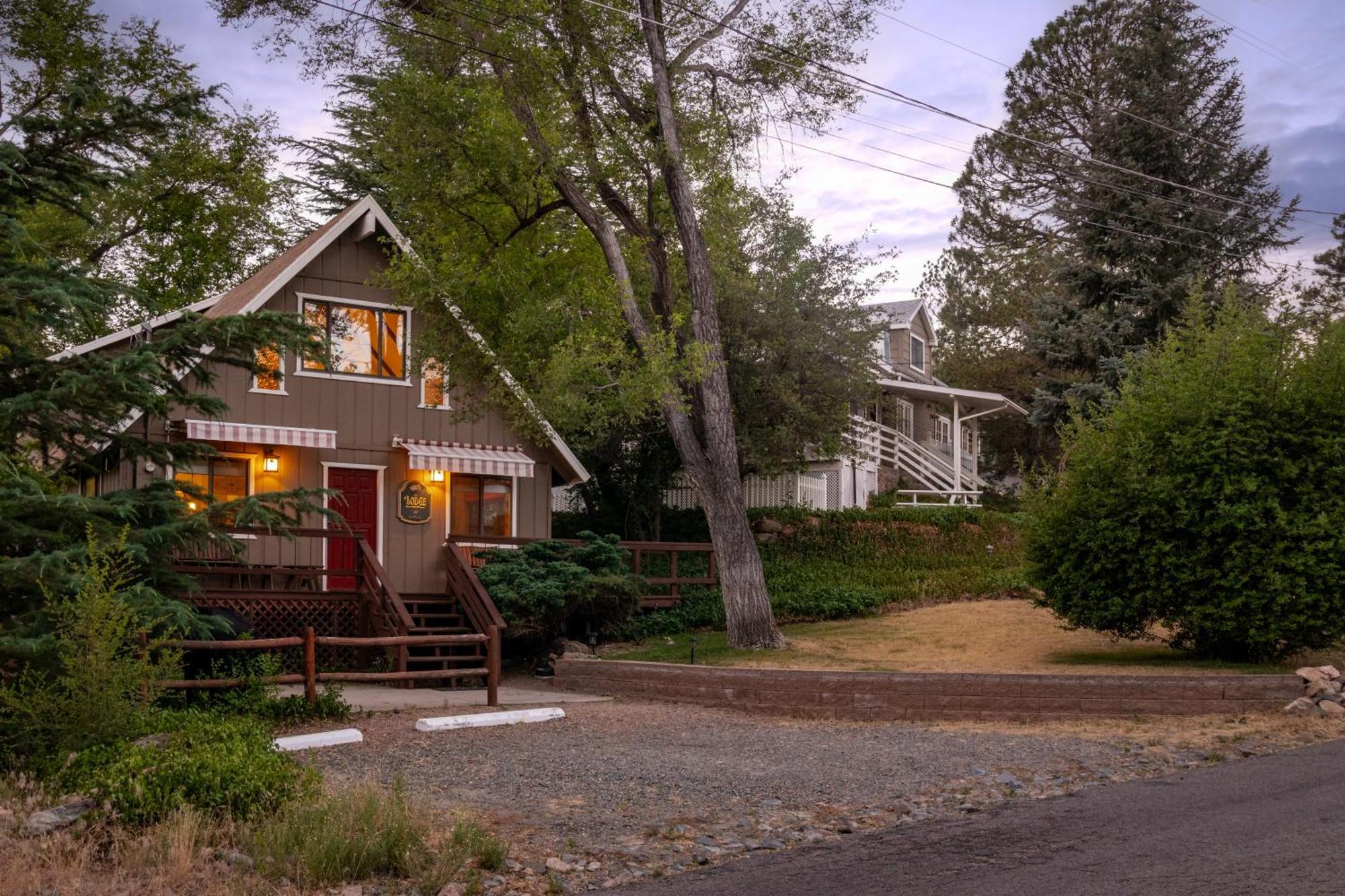 Prescott Pines Inn エクステリア 写真